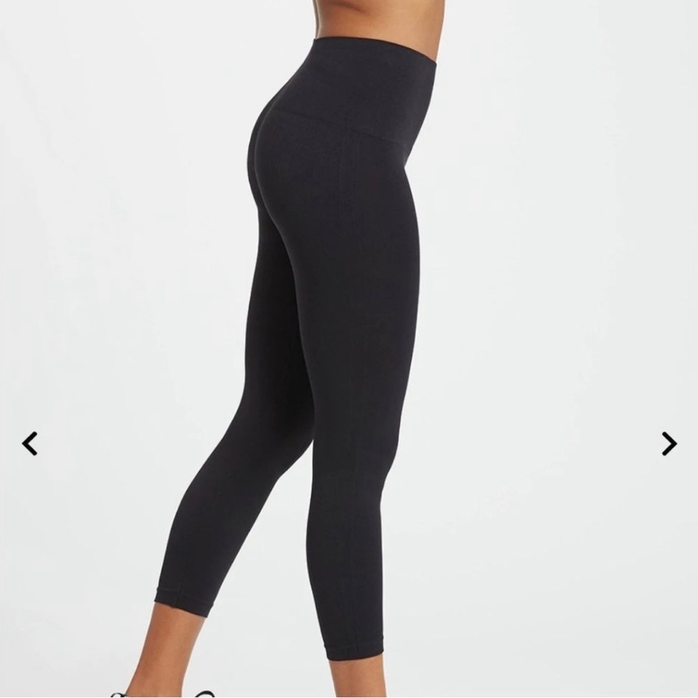 Spanx Black Look at Me Now Seamless Cropped Leggings Size 2X
